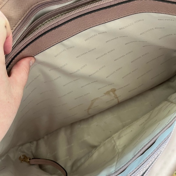 Michael Kors work tote! - Picture 4 of 9